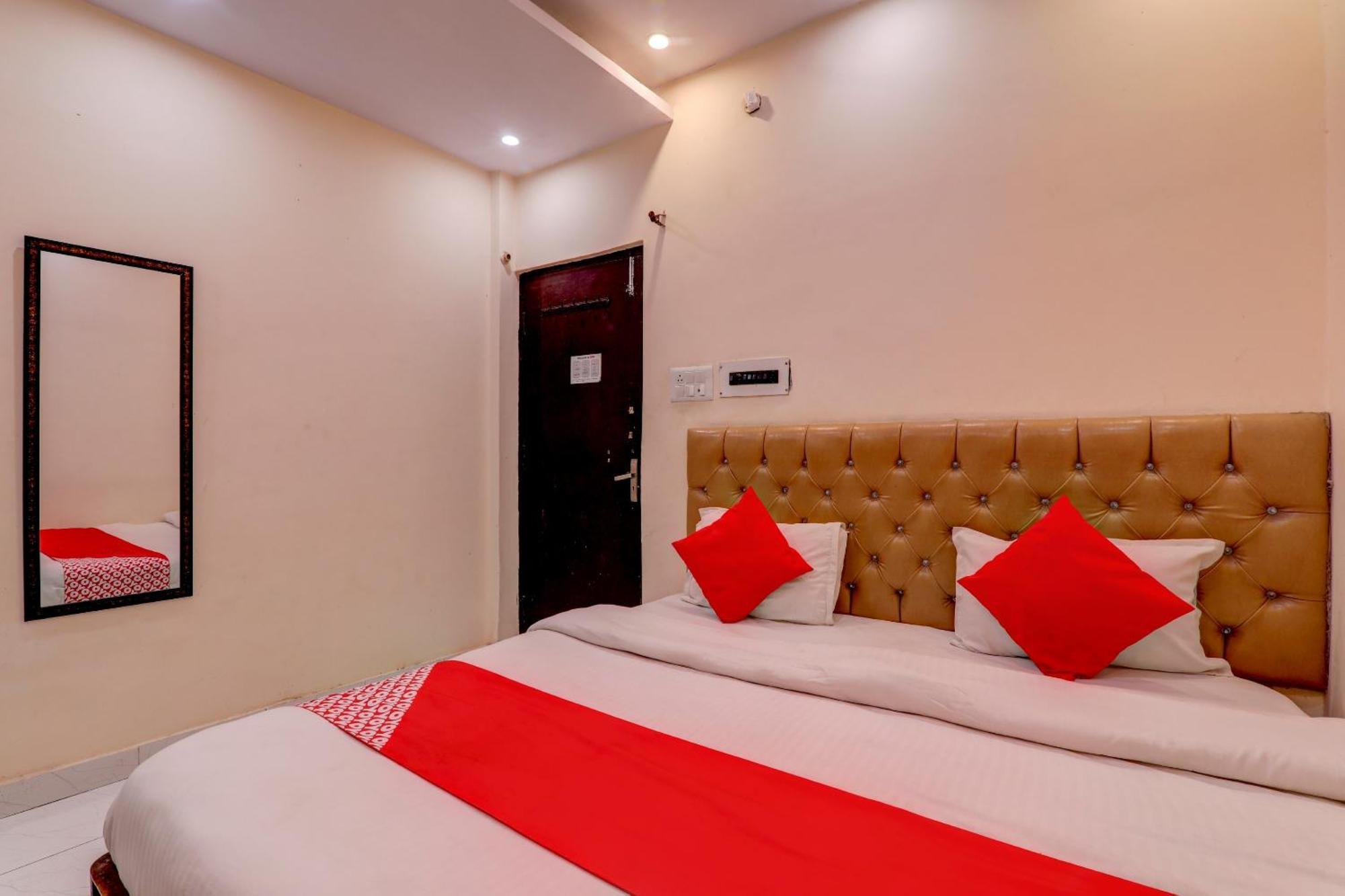 Hotel O Moon Palace Near Sahara Ganj Mall Lucknow Ngoại thất bức ảnh