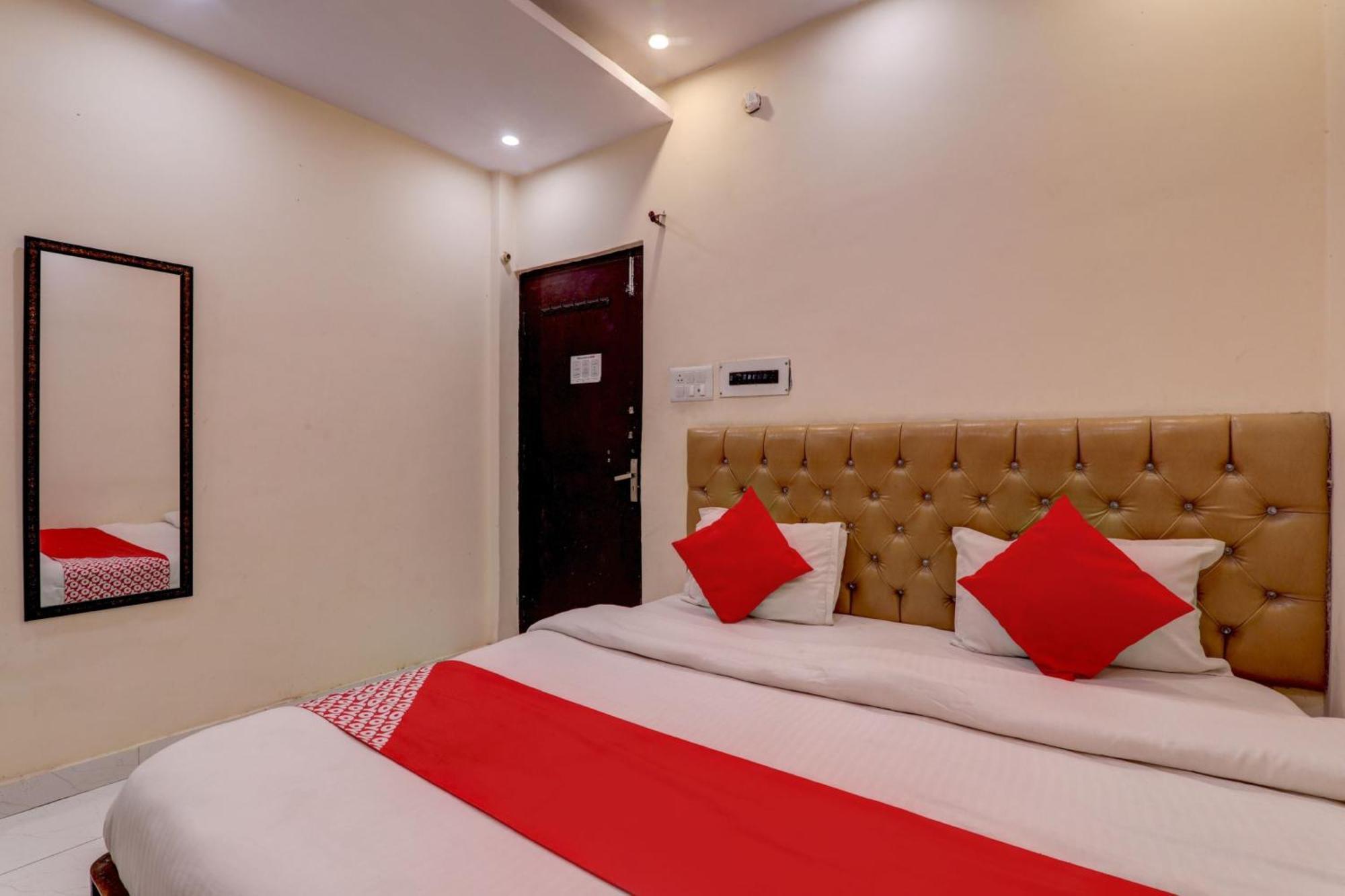 Hotel O Moon Palace Near Sahara Ganj Mall Lucknow Ngoại thất bức ảnh